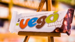Tableta de chocolate italiano Vegó con avellanas enteras vegano y sin gluten