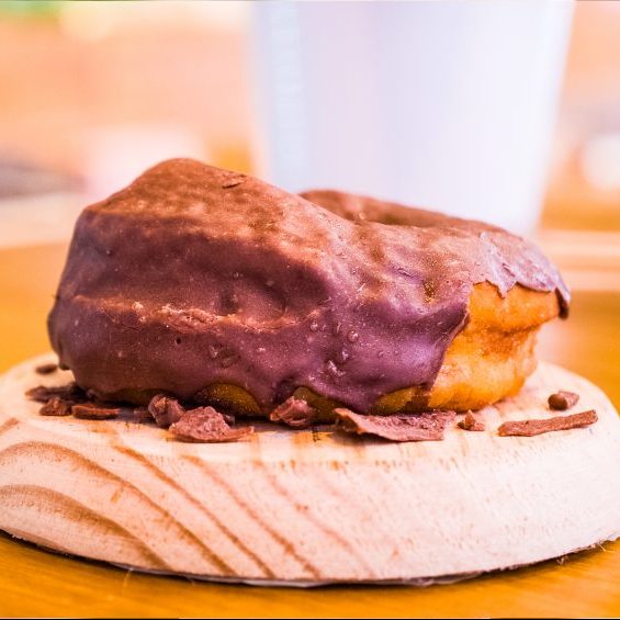 Berlina donut de chocolate vegano y sin gluten